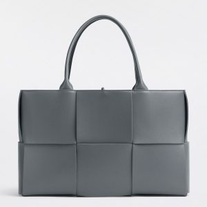 Bottega Veneta Arco Medium Tote In Thunder Intrecciato Lambskin Replica