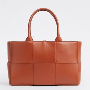 Bottega Veneta Arco Small Tote In Maple Intrecciato Lambskin Replica