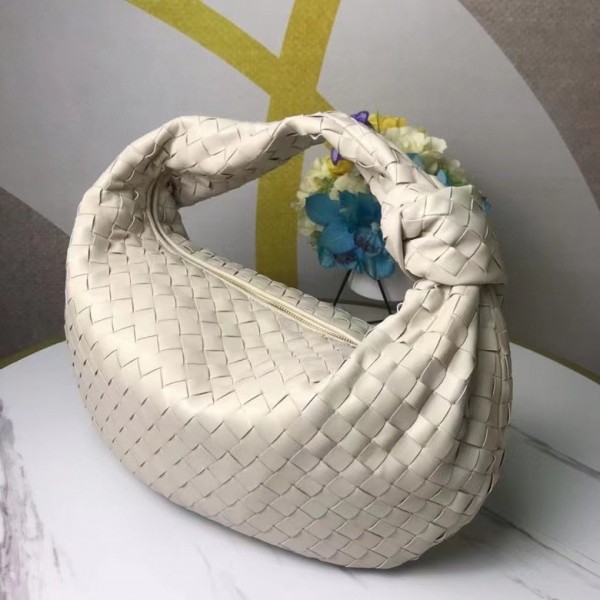 Bottega Veneta BV Jodie Small Bag In White Intrecciato Leather Replica