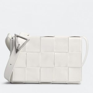 Bottega Veneta Cassett Bag In White Wrinkled Calfskin Replica