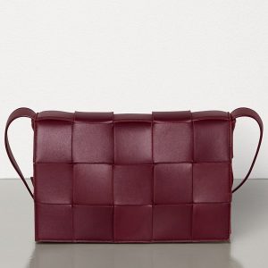 Bottega Veneta Cassette Bag In Bordeaux Lambskin Replica