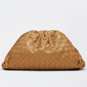 Bottega Veneta Large Pouch Clutch In Caramel Intrecciato Lambskin Replica