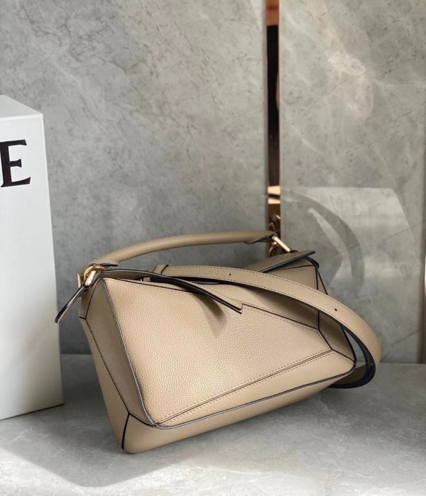 Loewe Puzzle Small Bag In Sandy Grained Leather Replica