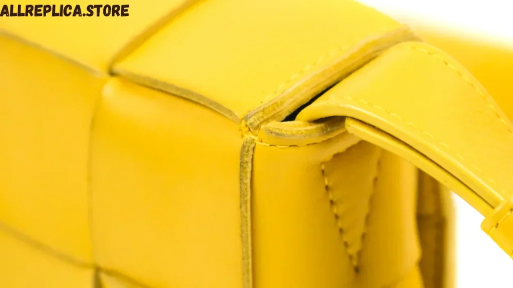 Bottega Veneta Bag In Yellow Wrinkled Calfskin