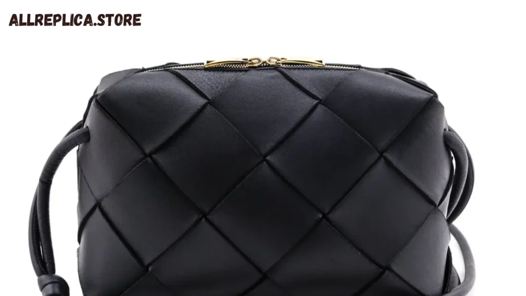 Bottega Veneta Cassette Bag Black